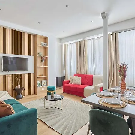 Apartment Decorato Professionalmente Milan